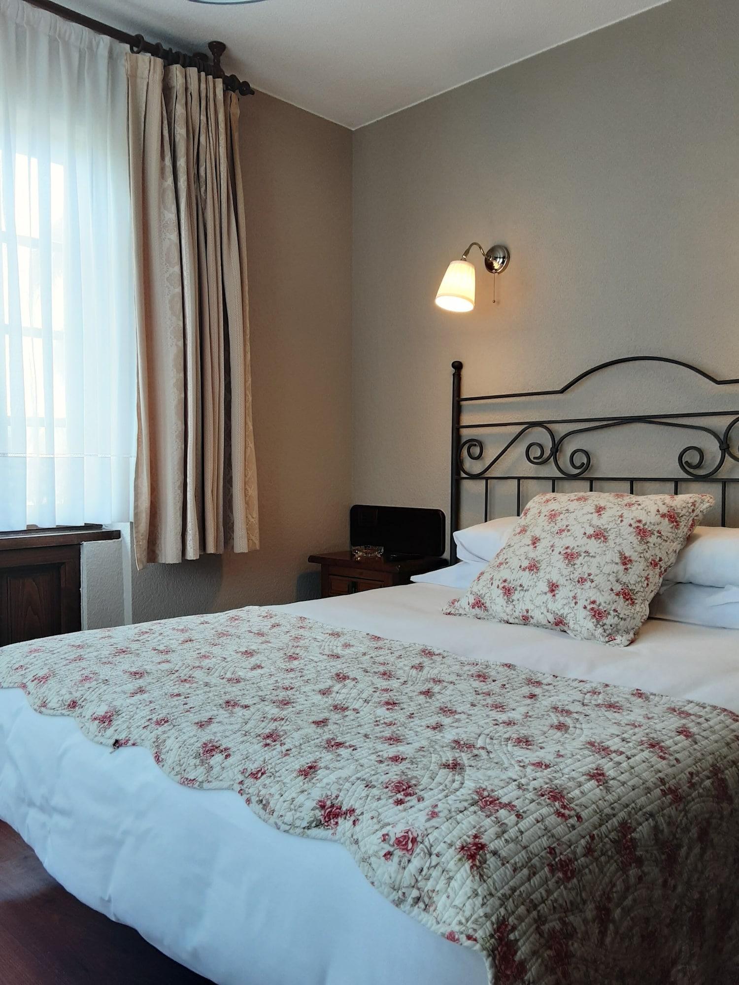 Hotel Marques De La Moral Naveces Eksteriør billede