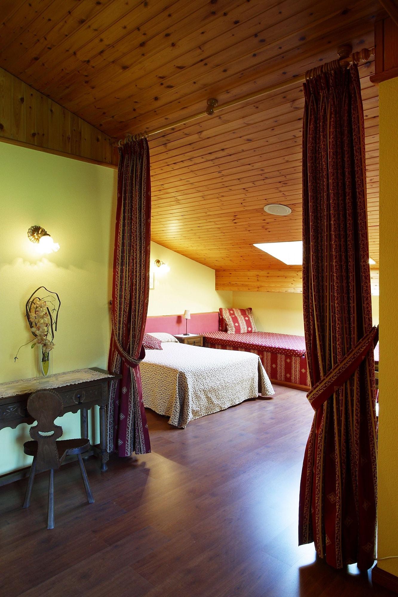 Hotel Marques De La Moral Naveces Eksteriør billede